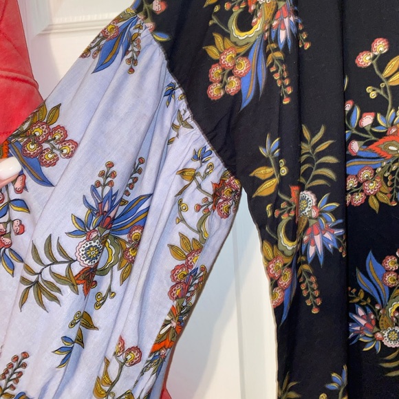 Loft Blouse - Picture 2 of 6